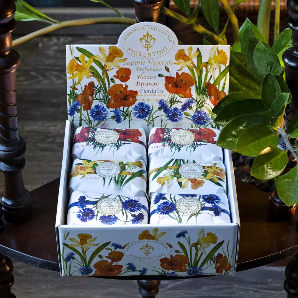 Фото 5 Твердое мыло Saponificio Artigianale SAF ассорти нарцис василек мак 12х200гр