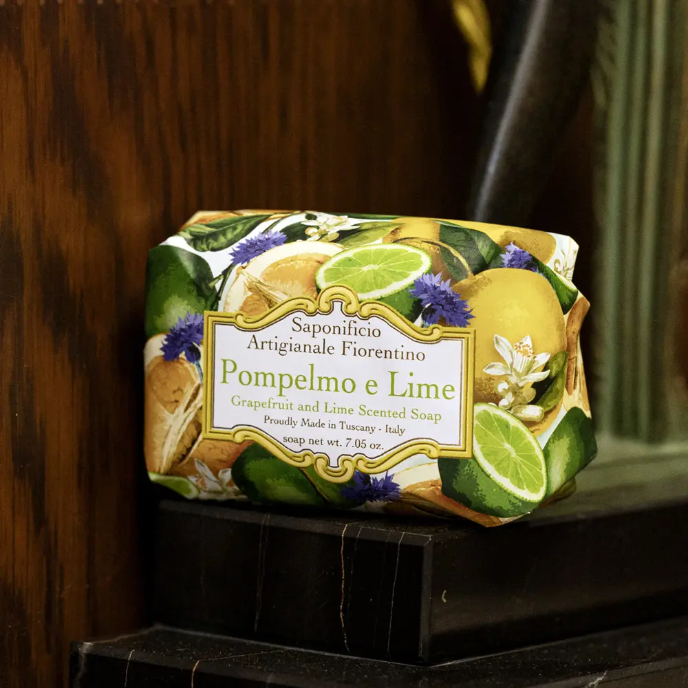Фото 2 Твердое мыло Saponificio Artigianale SAF ассорти мандарин и бергамот грейпфрут и лайм кокос и гранат 12х200гр