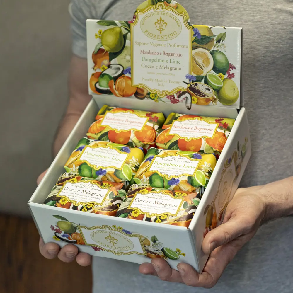 Фото 6 Твердое мыло Saponificio Artigianale SAF ассорти мандарин и бергамот грейпфрут и лайм кокос и гранат 12х200гр