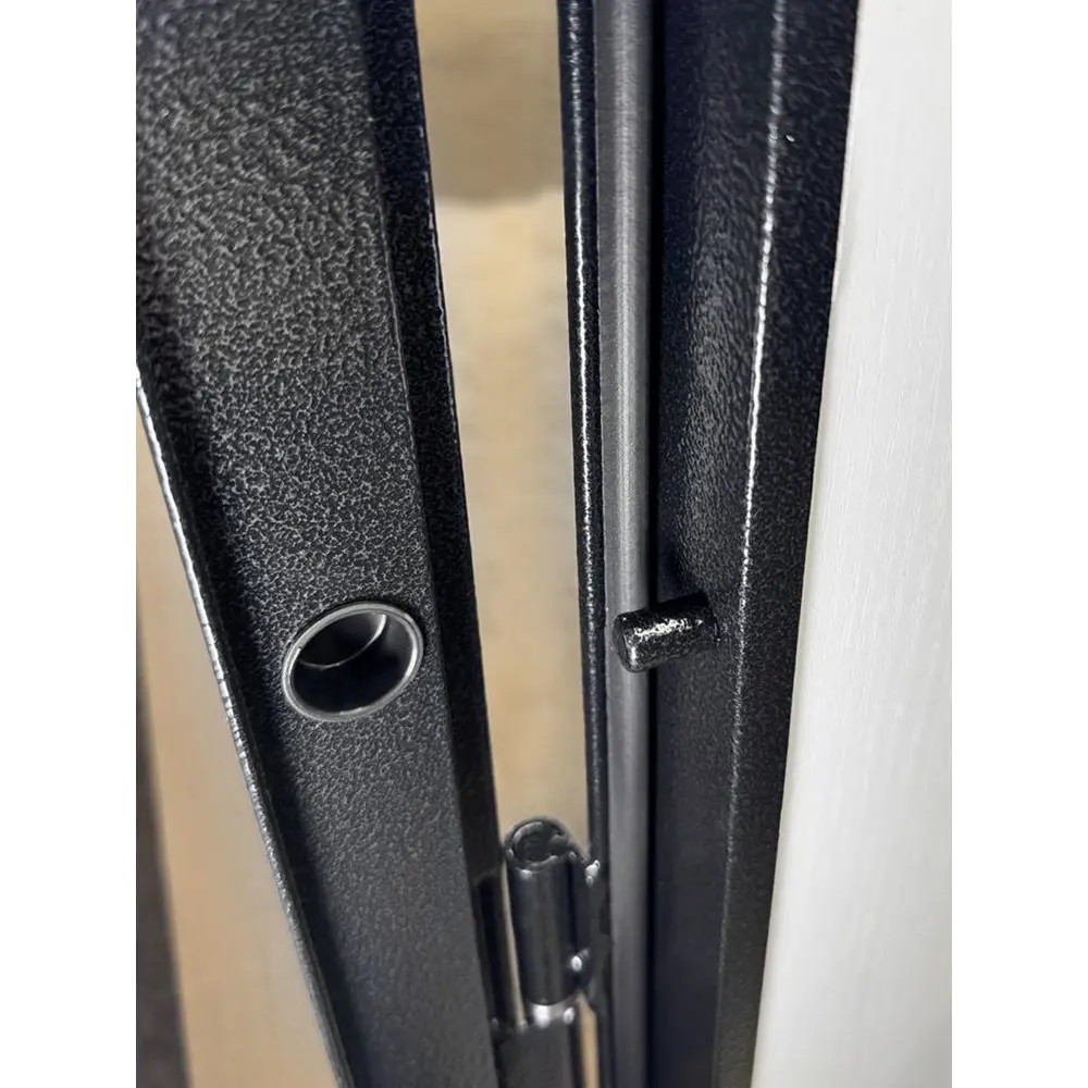 Фото 7 Входная дверь Superlock SL-1 правый 205x86см цвет антик серебро/беленый дуб Фото 7 Входная дверь Superlock SL-1 правый 205x86см цвет антик серебро/беленый дуб