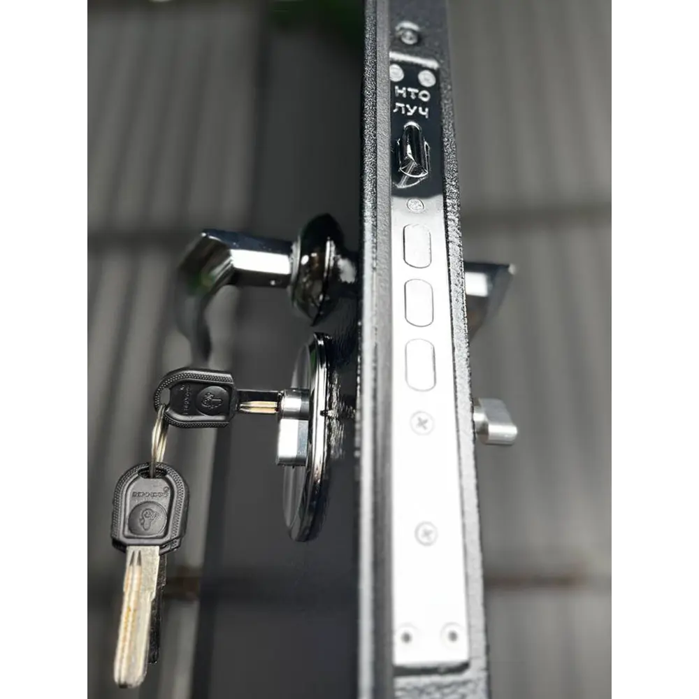 Фото 3 Входная дверь Superlock SL-1 правый 205x86см цвет антик серебро/дуб сонома Фото 3 Входная дверь Superlock SL-1 правый 205x86см цвет антик серебро/дуб сонома