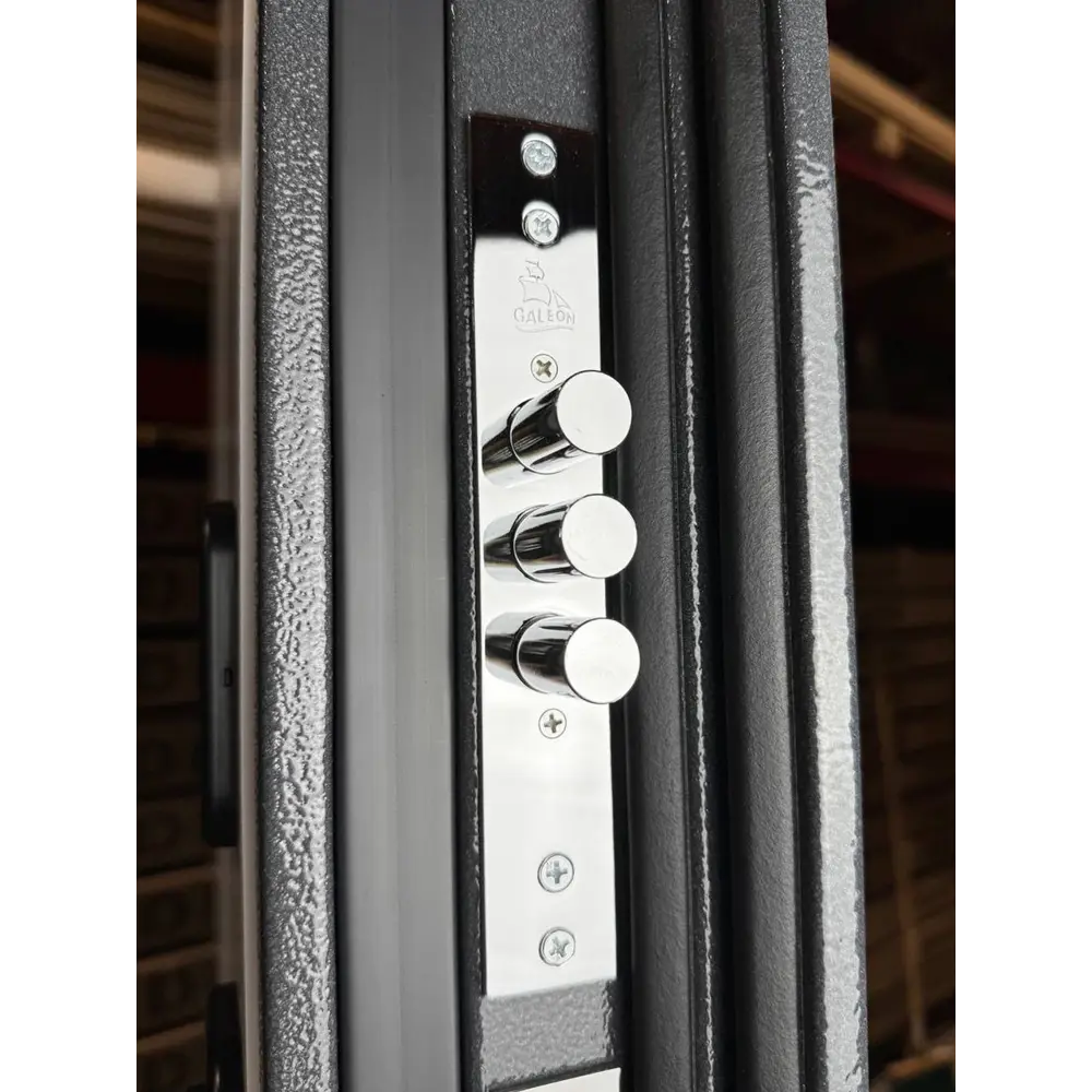 Фото 10 Входная дверь Foreman Ф-15 левый 205x96см цвет графит/белый матовый Фото 10 Входная дверь Foreman Ф-15 левый 205x96см цвет графит/белый матовый