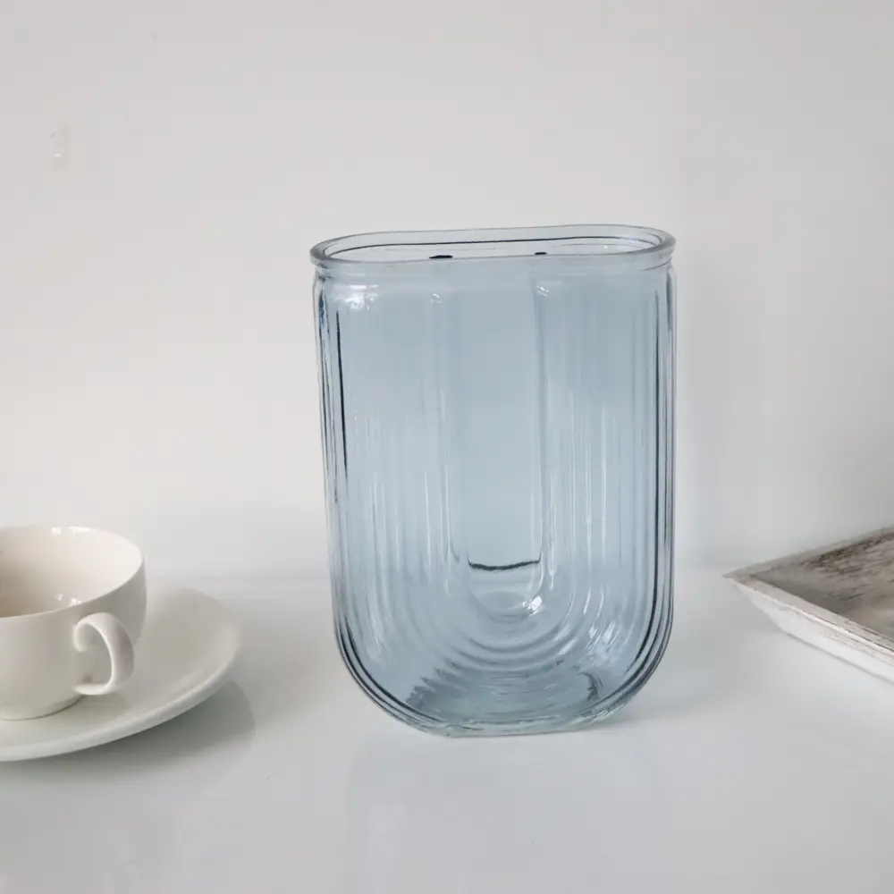 Фото 4 Ваза Carol стекло прозрачная 18 см Фото 4 Ваза Carol стекло прозрачная 18 см