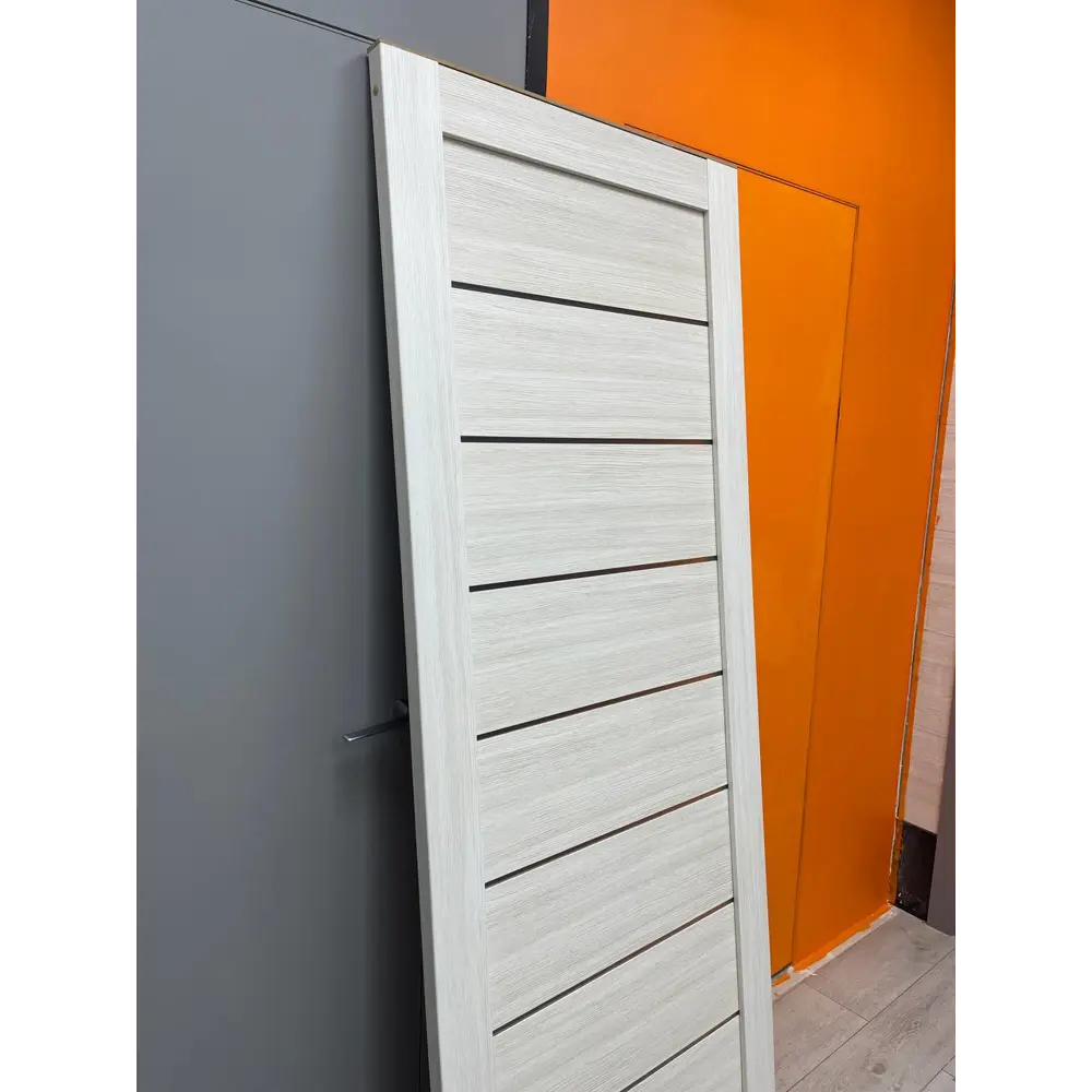 Фото 5 Комплект распашной двери Uberture Модерн 10005 остеклённая 2x70х200см ПВХ цвет лиственница светлая без замка и петель Фото 5 Комплект распашной двери Uberture Модерн 10005 остеклённая 2x70х200см ПВХ цвет лиственница светлая без замка и петель