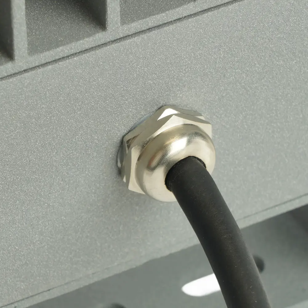 Фото 7 Прожектор светодиодный уличный Feron 51698 9 Вт 6400 К IP66 холодный белый свет