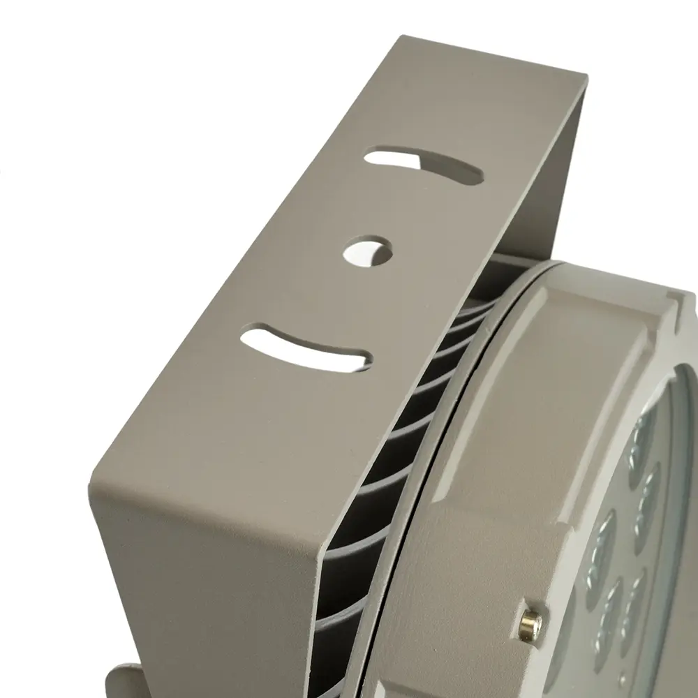 Фото 11 Светодиодный светильник ландшафтно-архитектурный Feron 51789 LL-702 85-265V 36W 2700K IP65 Фото 11 Светодиодный светильник ландшафтно-архитектурный Feron 51789 LL-702 85-265V 36W 2700K IP65