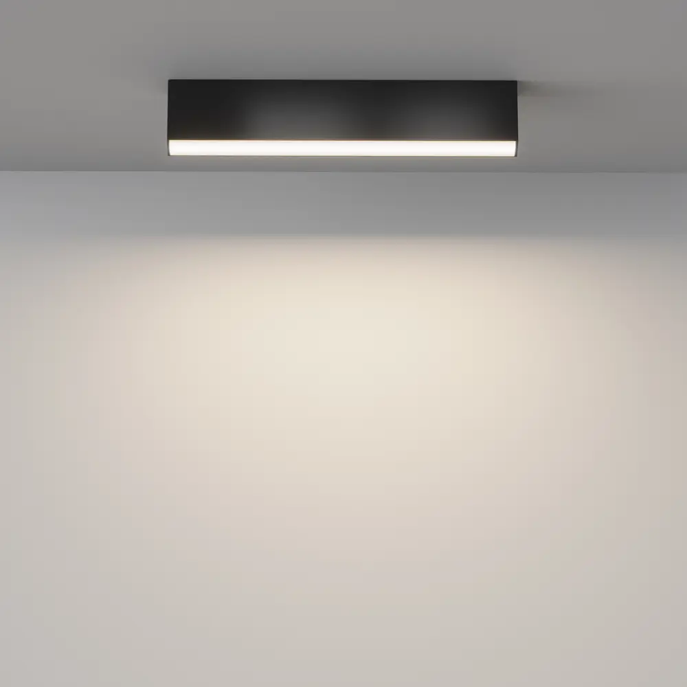 Фото 5 Светильник потолочный светодиодный Maytoni Basis C068cl-20w3-6k-b 8 м² теплый белый свет цвет черный