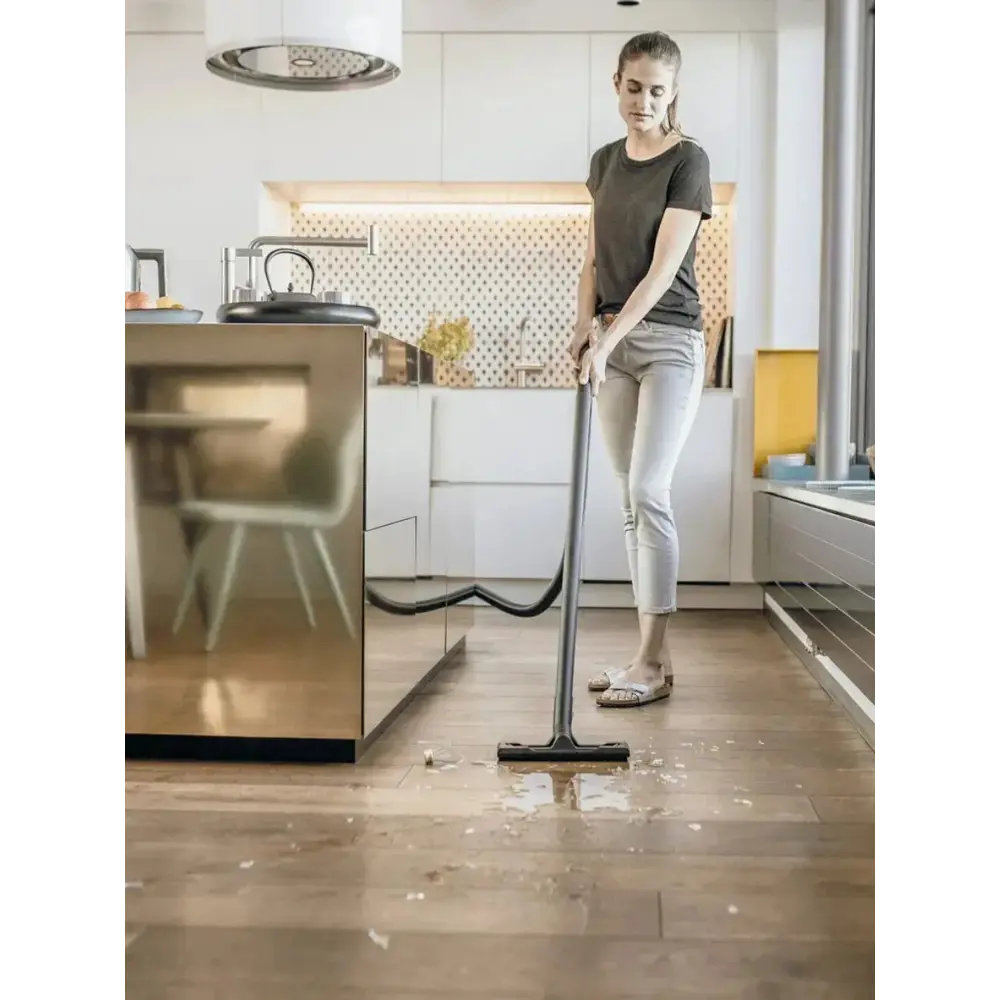 Фото 10 Пылесос строительный Karcher WD 2 V-15/4/18 1000 Вт, 15 л