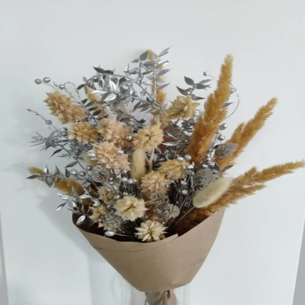 Фото Букет из сухоцветов Donnaflor Золотисто-серебристая симфония