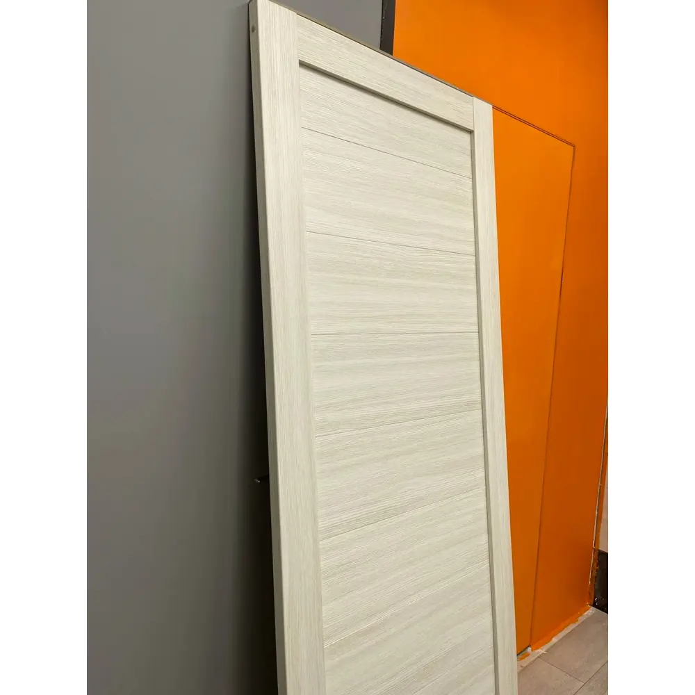 Фото 7 Комплект межкомнатной двери Uberture Модерн 10005 остеклённая 200x60см ПВХ цвет цвет лиственница светлая с коробом и наличниками Фото 7 Комплект межкомнатной двери Uberture Модерн 10005 остеклённая 200x60см ПВХ цвет цвет лиственница светлая с коробом и наличниками