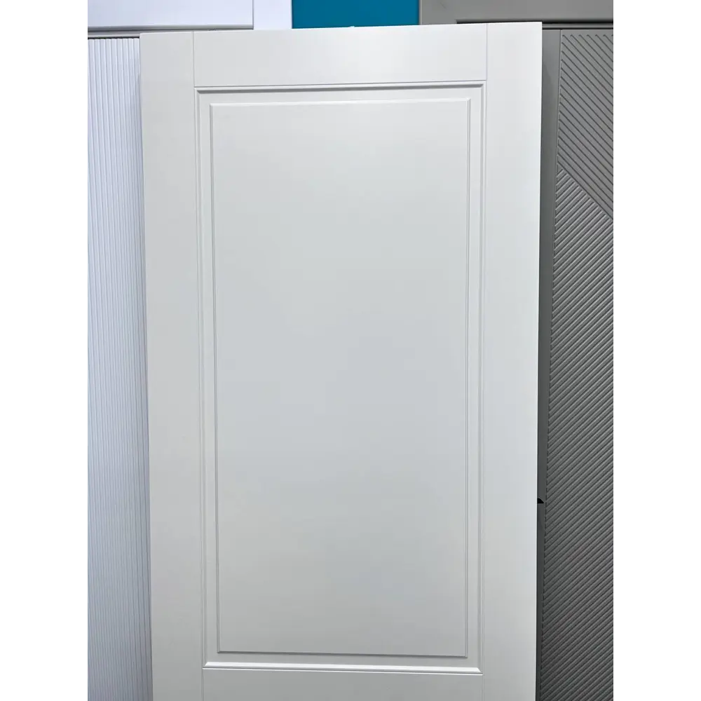 Фото 5 Комплект межкомнатной двери Wanmark Скай-2 глухая 200x80см эмаль ваниль с коробом и наличниками