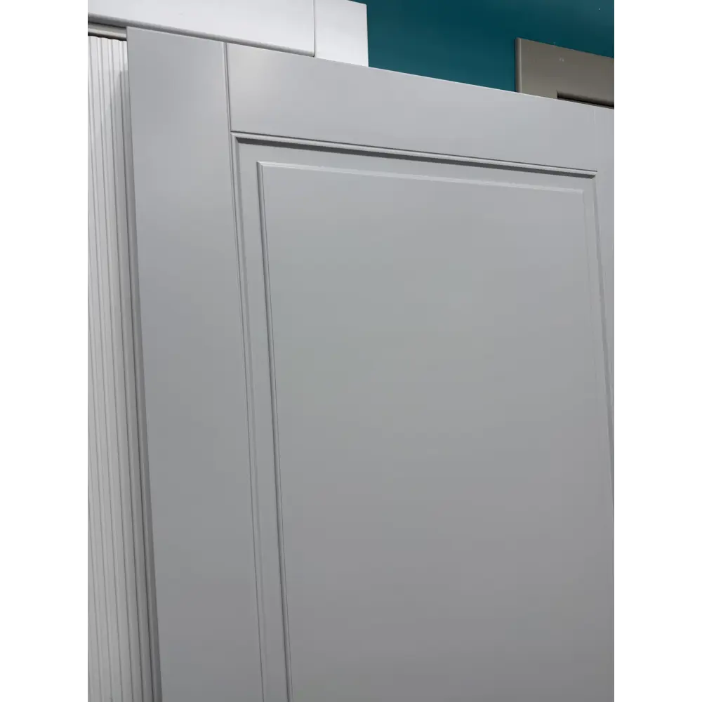 Фото 7 Комплект межкомнатной двери Wanmark Скай-2 глухая 200x60см эмаль RAL 7047 с коробом и наличниками