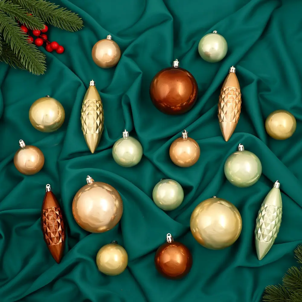 Фото 2 Набор елочных шаров Зимнее Волшебство 9510377 ø 6 см пластик красный 31 шт Фото 2 Набор елочных шаров Зимнее Волшебство 9510377 ø 6 см пластик красный 31 шт