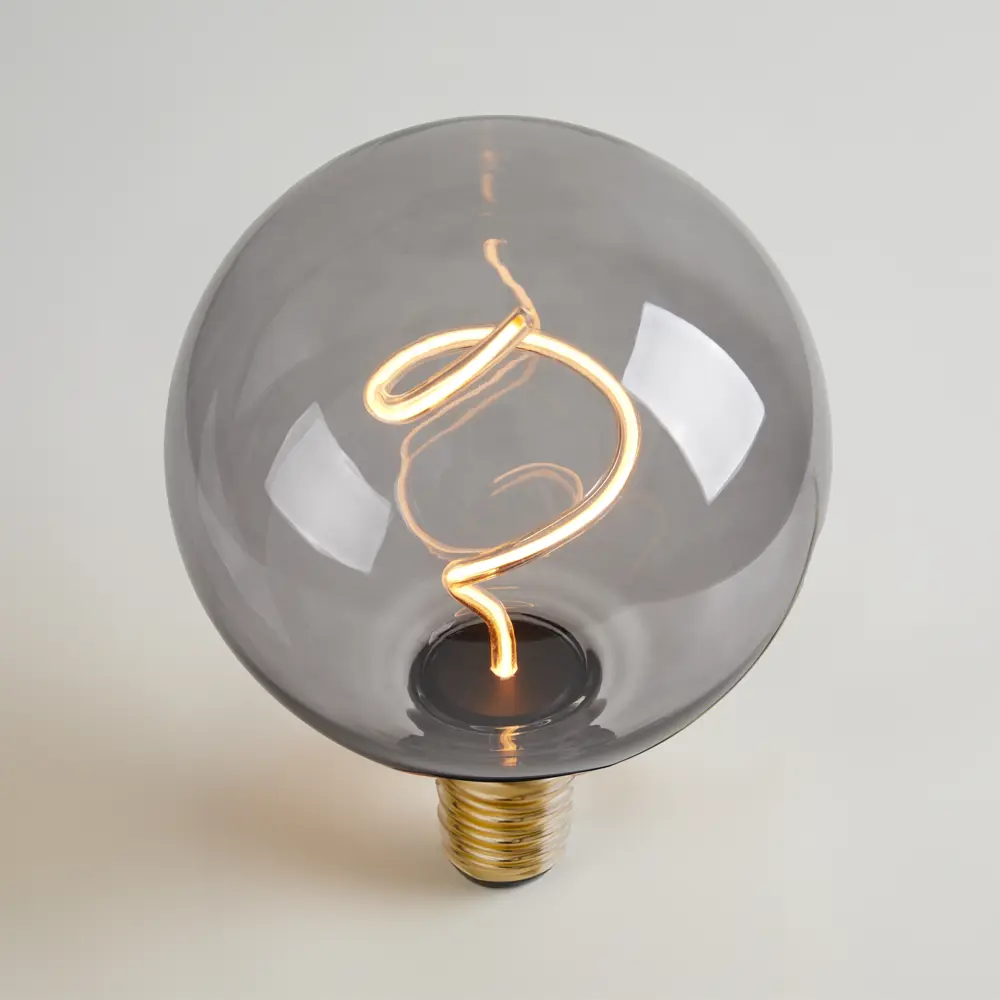 Фото 4 Лампочка светодиодная Voltega 8559 E27 220-240 В 5 Вт шар малый тонированный 220 Лм теплый белый свет