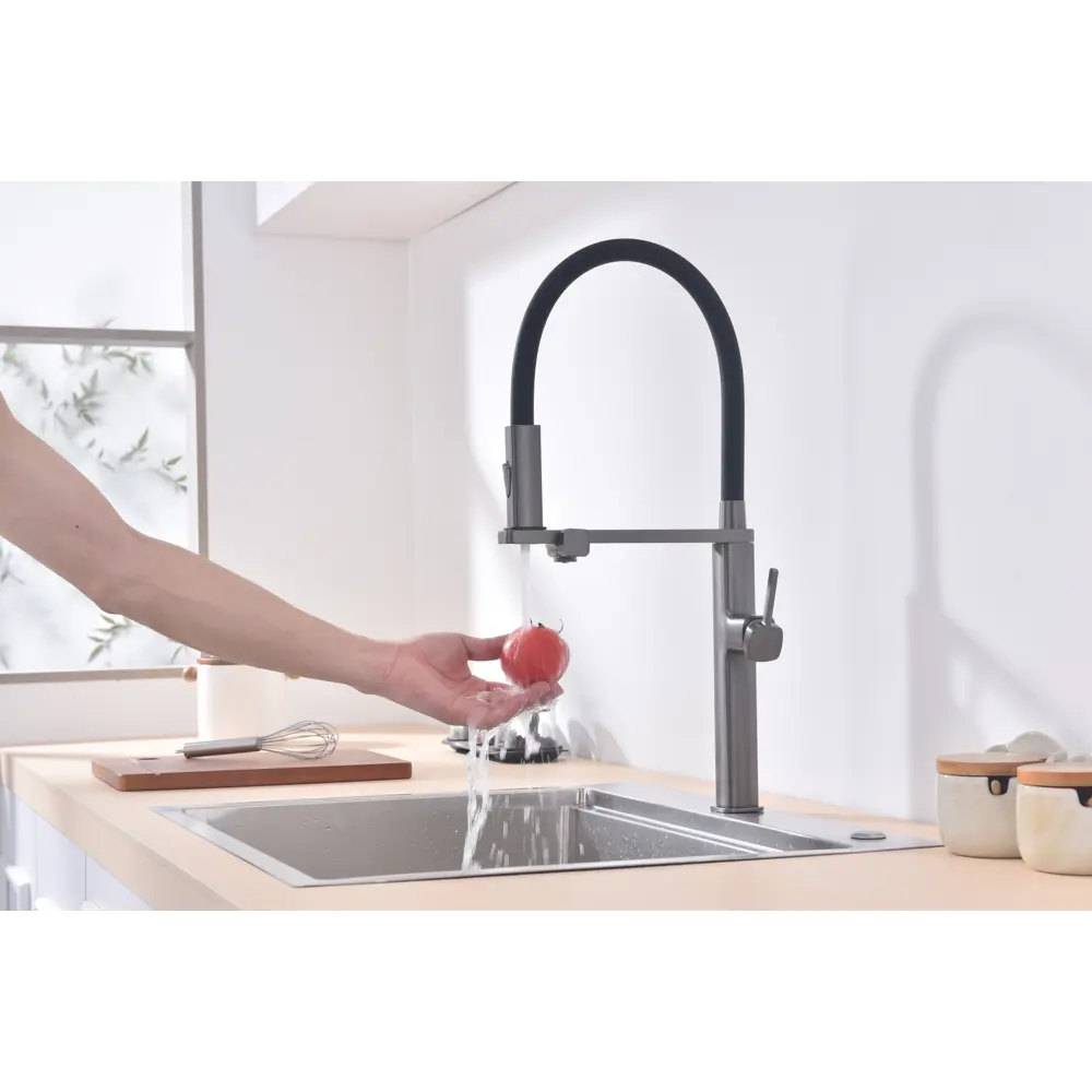 Фото 8 Смеситель для кухни Vincea VKF-119CH гибкий излив 26.3 см цвет хром