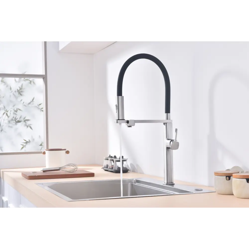 Фото 2 Смеситель для кухни Vincea VKF-119CH гибкий излив 26.3 см цвет хром