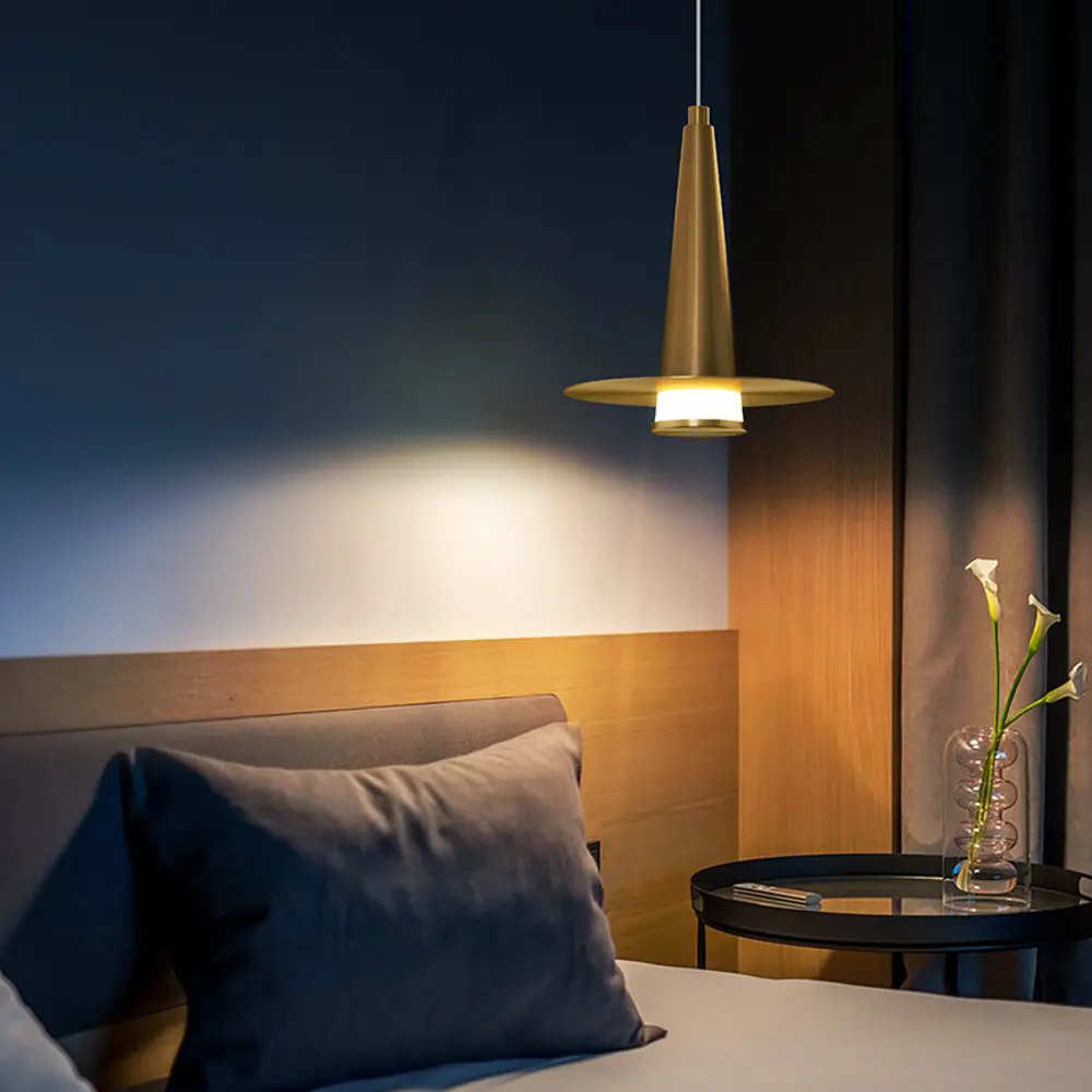 Фото 11 Светильник подвесной светодиодный Imperiumloft Cruise 3 м² регулируемый белый свет цвет жёлтый/золотой Фото 11 Светильник подвесной светодиодный Imperiumloft Cruise 3 м² регулируемый белый свет цвет жёлтый/золотой