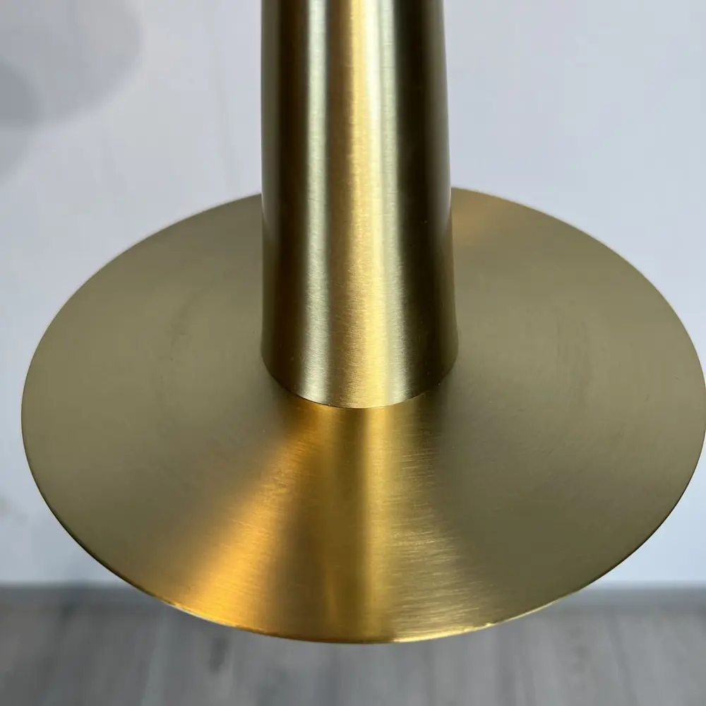 Фото 5 Светильник подвесной светодиодный Imperiumloft Cruise 3 м² регулируемый белый свет цвет жёлтый/золотой Фото 5 Светильник подвесной светодиодный Imperiumloft Cruise 3 м² регулируемый белый свет цвет жёлтый/золотой