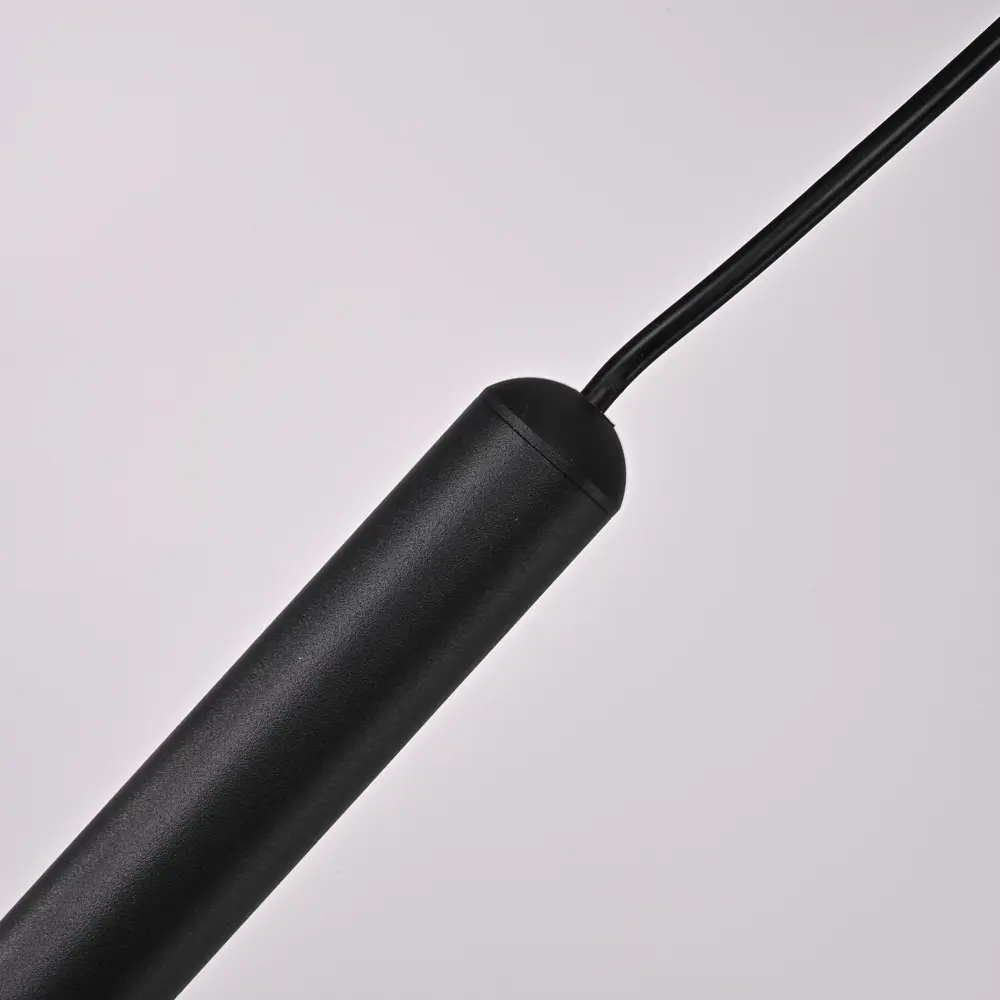 Фото 10 Светильник подвесной Imperiumloft Raffin Impr_177910-26 1 лампа 2 м² цвет прозрачный/черный Фото 10 Светильник подвесной Imperiumloft Raffin Impr_177910-26 1 лампа 2 м² цвет прозрачный/черный