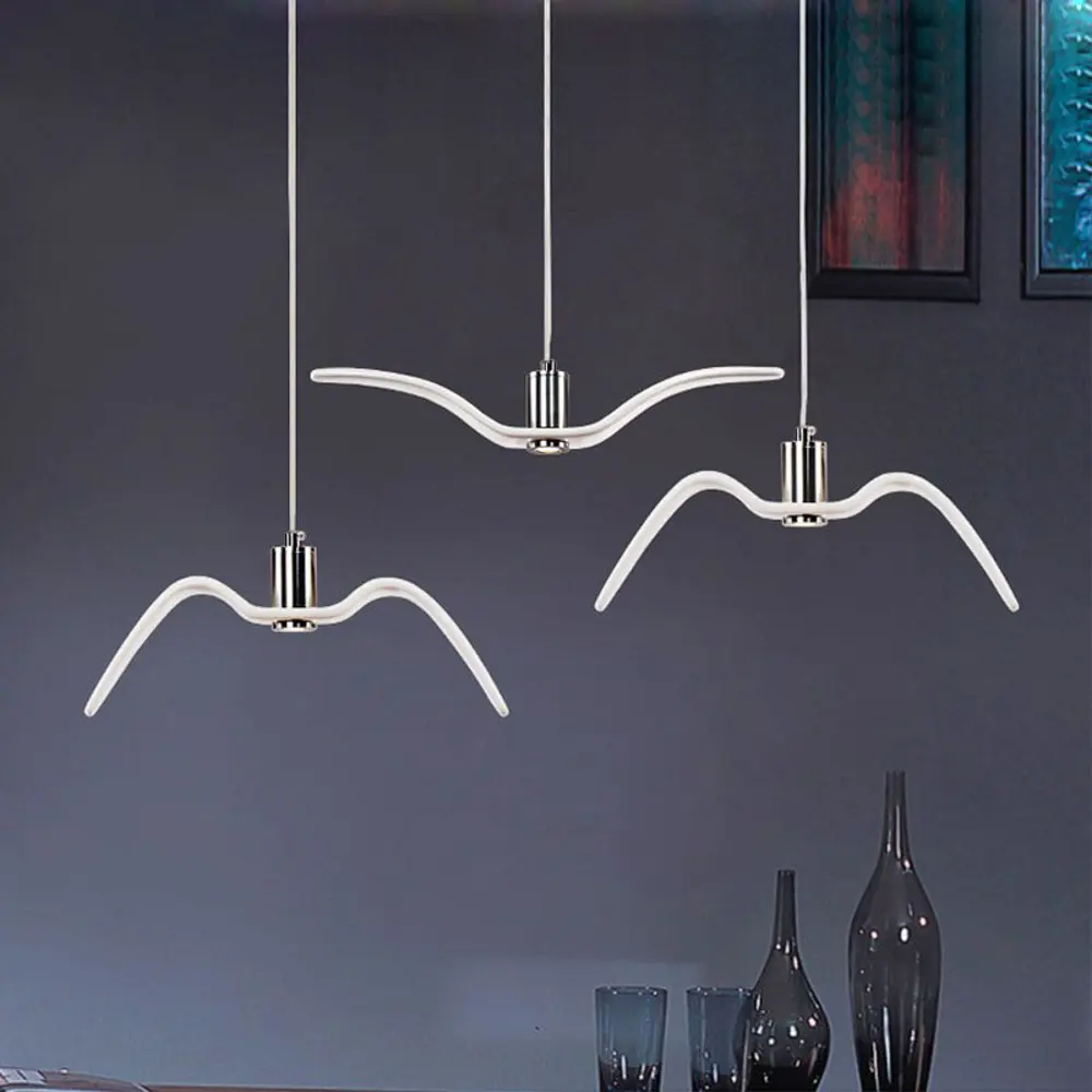 Фото 15 Светильник подвесной светодиодный Imperiumloft Brokis night birds white Impr_106344-22 2 м² белый свет цвет хром/белый Фото 15 Светильник подвесной светодиодный Imperiumloft Brokis night birds white Impr_106344-22 2 м² белый свет цвет хром/белый