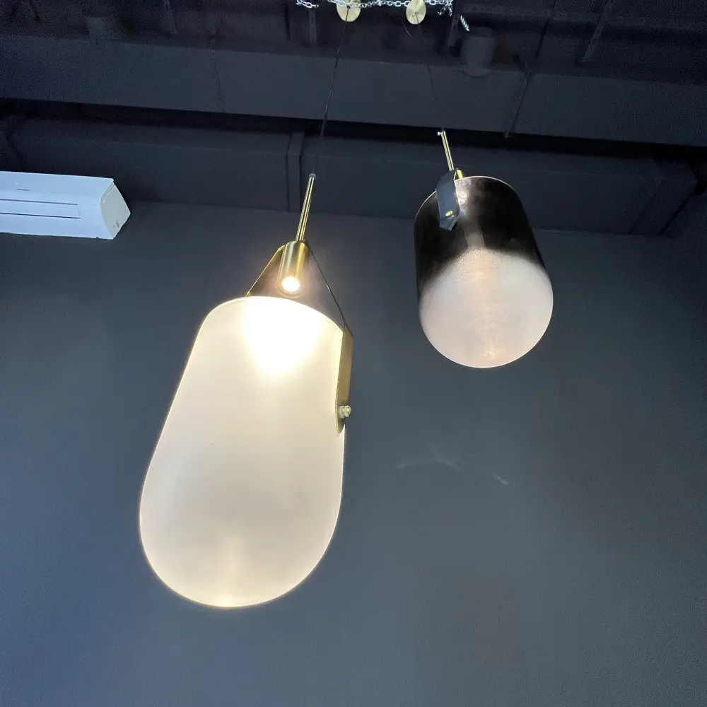 Фото 13 Светильник подвесной светодиодный Imperiumloft Allied maker gray Impr_123600-22 4 м² белый свет цвет серый/латунь Фото 13 Светильник подвесной светодиодный Imperiumloft Allied maker gray Impr_123600-22 4 м² белый свет цвет серый/латунь