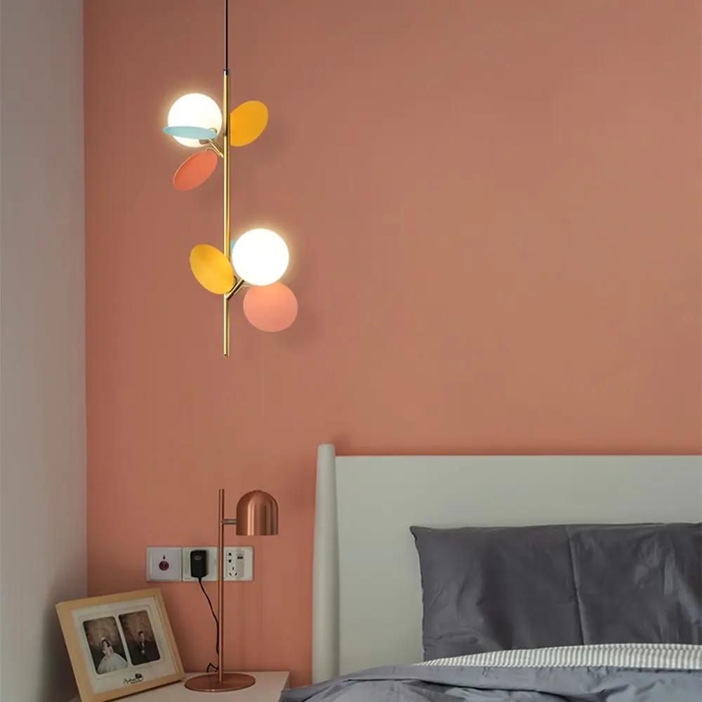 Фото 12 Светильник подвесной Imperiumloft Matisse Impr_191916-26 2 лампы 4 м² цвет белый/разноцветный/латунь Фото 12 Светильник подвесной Imperiumloft Matisse Impr_191916-26 2 лампы 4 м² цвет белый/разноцветный/латунь