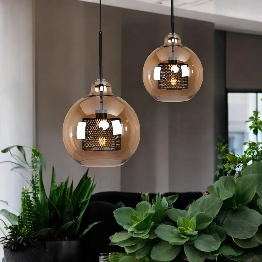 Фото 9 Светильник подвесной Imperiumloft Catch-amber Impr_200987-26 1 лампа 3 м² цвет черный/янтарный Фото 9 Светильник подвесной Imperiumloft Catch-amber Impr_200987-26 1 лампа 3 м² цвет черный/янтарный