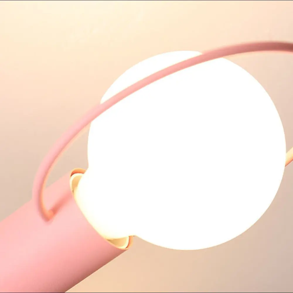 Фото 5 Люстра на штанге Imperiumloft Hendy Impr_194955-23 5 ламп 11 м² цвет белый/голубой Фото 5 Люстра на штанге Imperiumloft Hendy Impr_194955-23 5 ламп 11 м² цвет белый/голубой