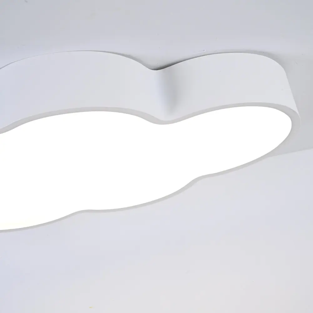 Фото 6 Светильник потолочный светодиодный Imperiumloft Cloud Impr_186678-26 70 м² белый свет цвет белый Фото 6 Светильник потолочный светодиодный Imperiumloft Cloud Impr_186678-26 70 м² белый свет цвет белый