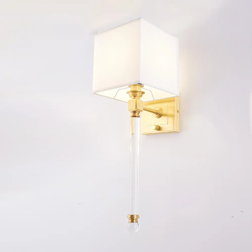 Фото 9 Настенный светильник Imperiumloft Regina andrew crystal sconce brass Impr_149048-22 цвет белый/прозрачный/латунь
