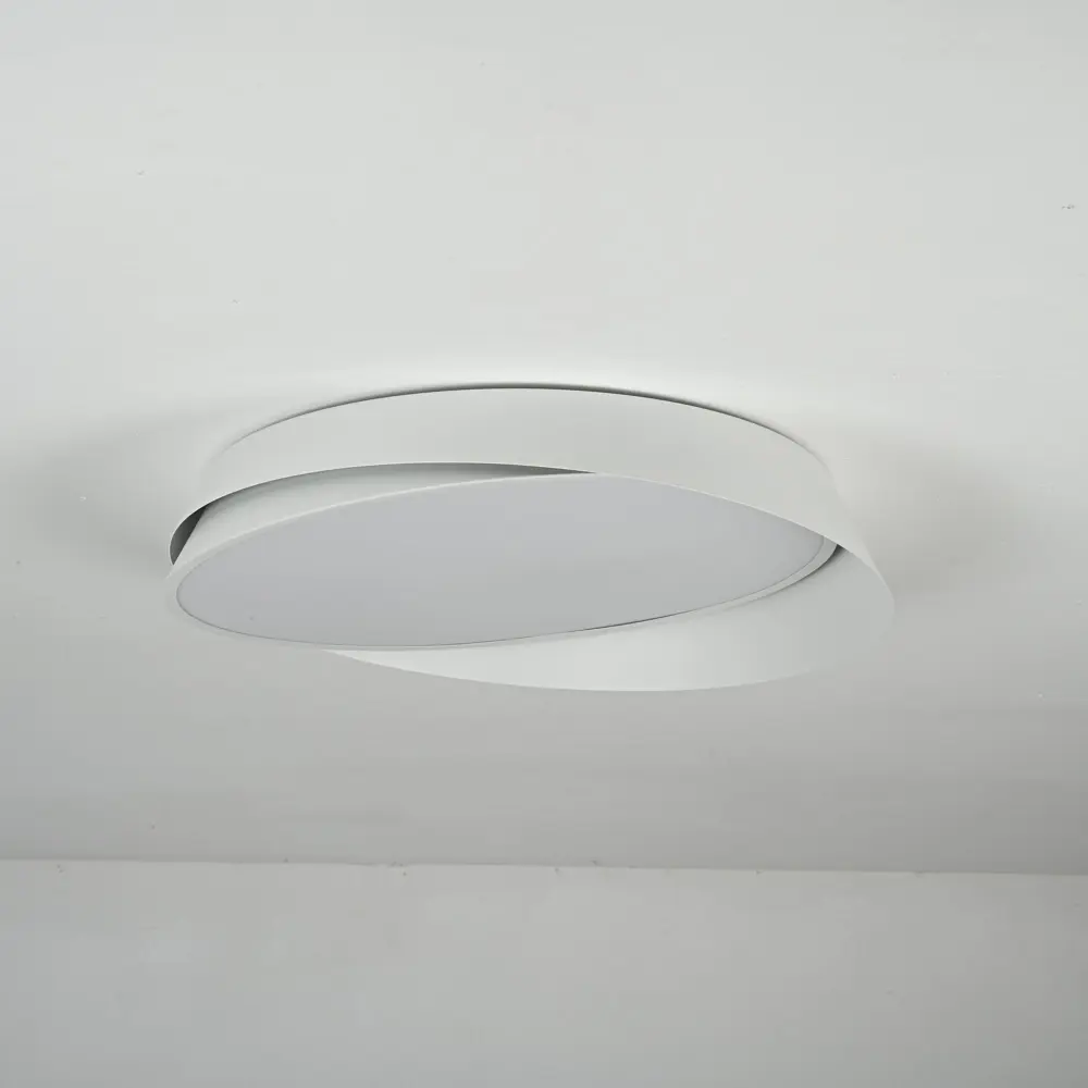 Фото 6 Светильник потолочный светодиодная Imperiumloft 228947-26 Shell 27 м² регулируемый белый свет цвет белый Фото 6 Светильник потолочный светодиодная Imperiumloft 228947-26 Shell 27 м² регулируемый белый свет цвет белый