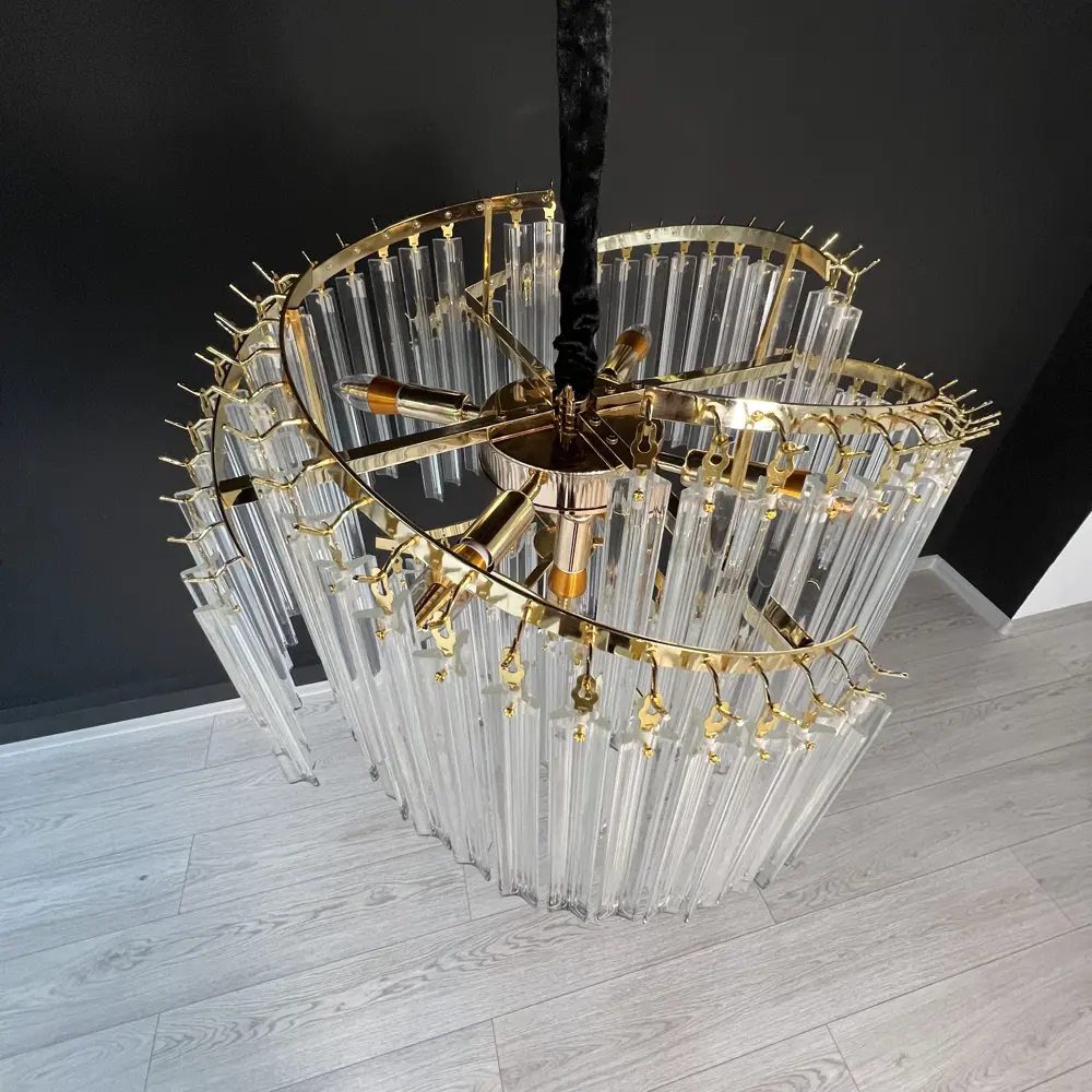 Фото 15 Люстра подвесная Imperiumloft Waltz 102208-26 10 ламп 20 м² цвет прозрачный/золотой Фото 15 Люстра подвесная Imperiumloft Waltz 102208-26 10 ламп 20 м² цвет прозрачный/золотой