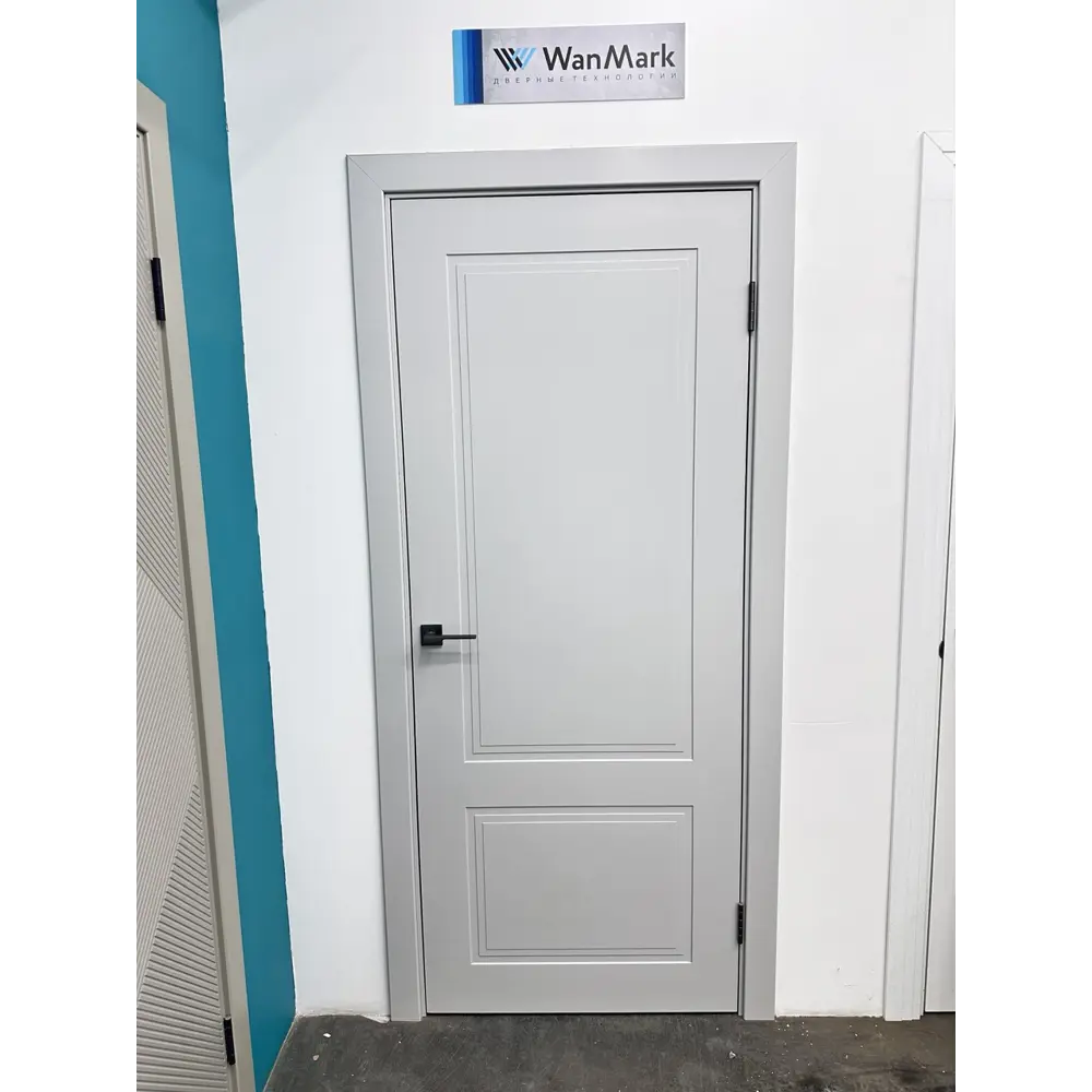 Фото 2 Комплект межкомнатной двери Wanmark Стефани-22 глухая 70х200см эмаль цвет RAL 7047 без замка и петель