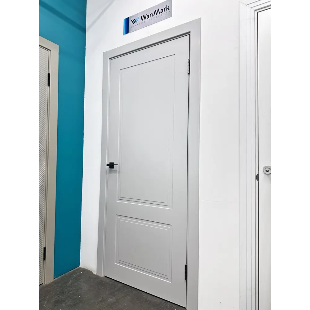 Фото 3 Комплект межкомнатной двери Wanmark Стефани-22 глухая 90х200см эмаль цвет RAL 7047 без замка и петель