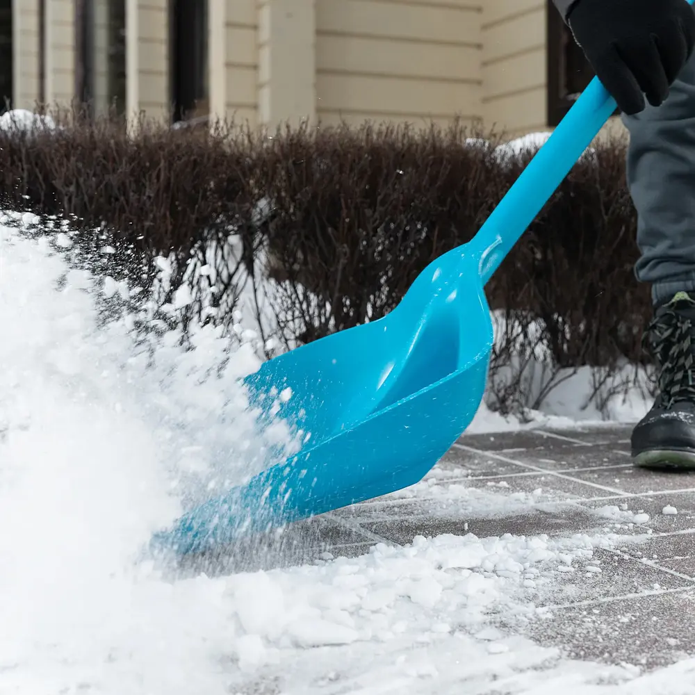 Фото 10 Лопата для уборки снега Palisad 33 см x 126.5 см полипропилен с черенком пластик Фото 10 Лопата для уборки снега Palisad 33 см x 126.5 см полипропилен с черенком пластик