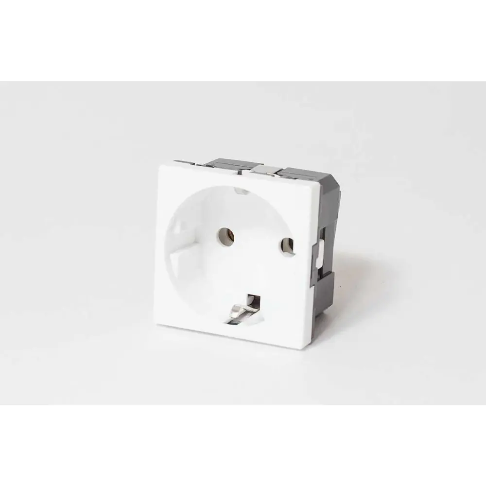 Фото Розетка встраиваемая Spl Серия отсутствует 200075 с заземлением цвет белый