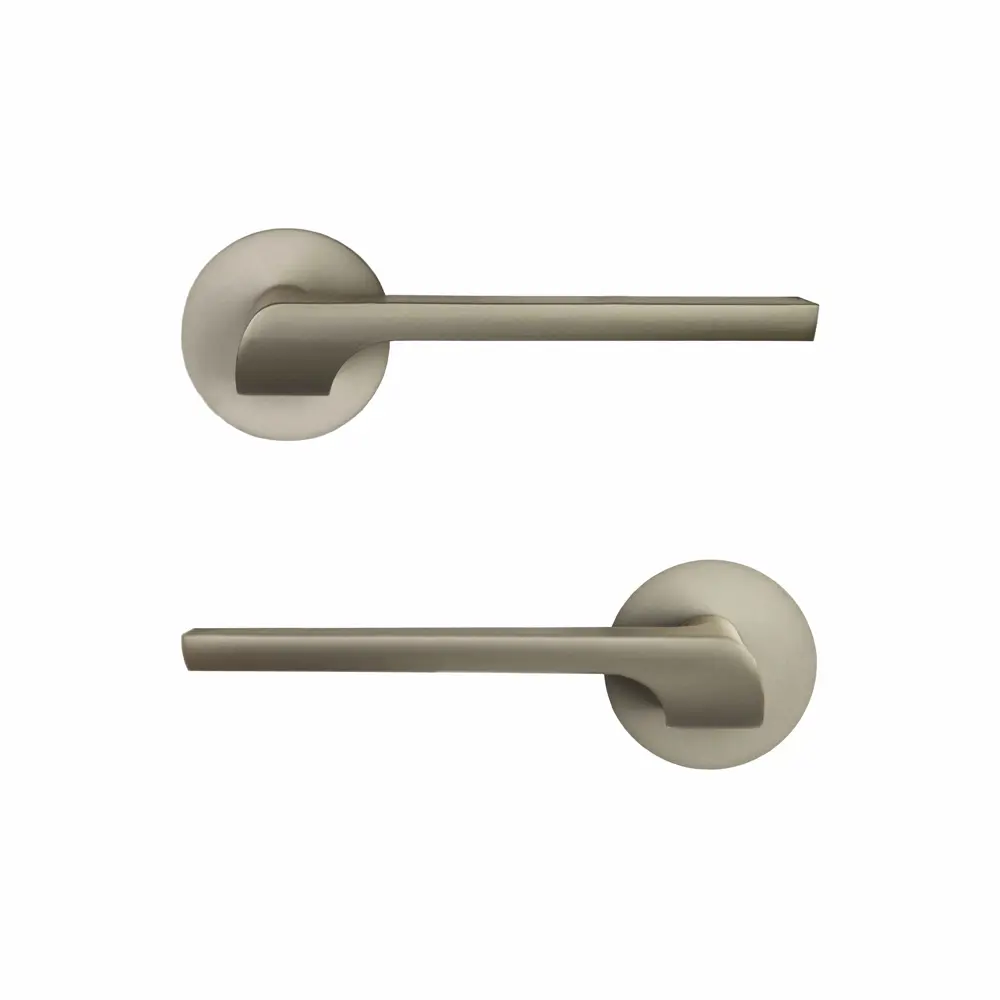 Фото Дверная ручка на розетке KREAFORTA Вихра без запирания цвет никель Фото Дверная ручка на розетке KREAFORTA Вихра без запирания цвет никель