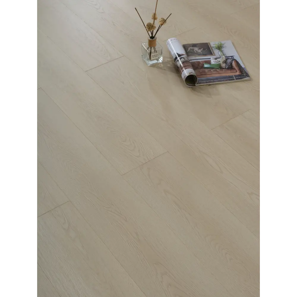 Фото 14 Ламинат Lamiwood Select Дуб Ванильный 34 класс толщина 12 мм с фаской 1.66 м² цена за упаковку Фото 14 Ламинат Lamiwood Select Дуб Ванильный 34 класс толщина 12 мм с фаской 1.66 м² цена за упаковку