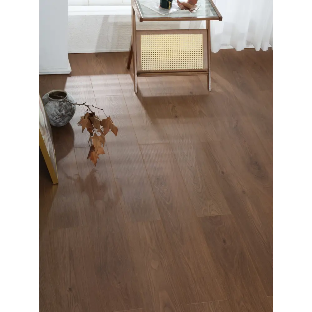 Фото 15 Ламинат Lamiwood Select Дуб Мореный 34 класс толщина 12 мм с фаской 1.66 м² цена за упаковку Фото 15 Ламинат Lamiwood Select Дуб Мореный 34 класс толщина 12 мм с фаской 1.66 м² цена за упаковку