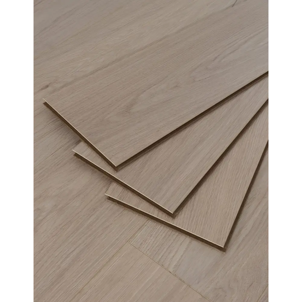 Фото 17 Ламинат Lamiwood Select Дуб Бежевый 34 класс толщина 8 мм с фаской 1.90 м² цена за упаковку Фото 17 Ламинат Lamiwood Select Дуб Бежевый 34 класс толщина 8 мм с фаской 1.90 м² цена за упаковку