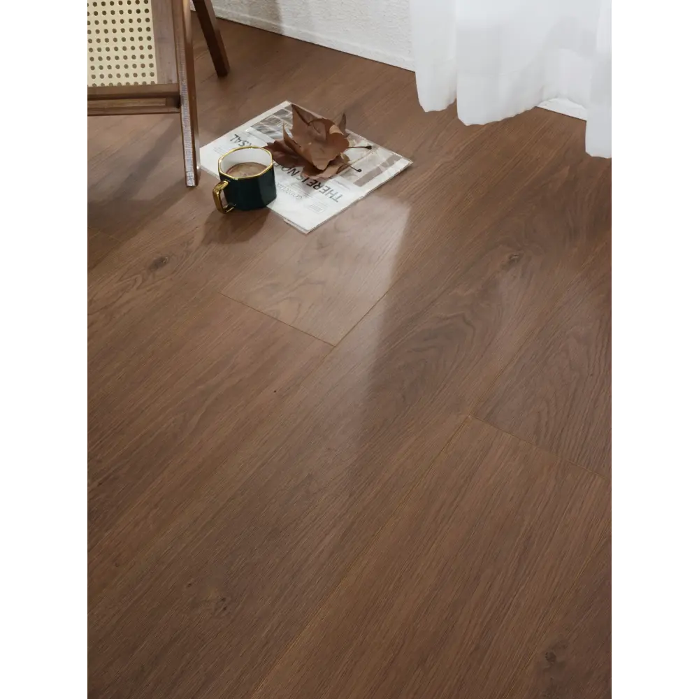 Фото 16 Ламинат Lamiwood Select Дуб Мореный 34 класс толщина 8 мм с фаской 1.90 м² цена за упаковку Фото 16 Ламинат Lamiwood Select Дуб Мореный 34 класс толщина 8 мм с фаской 1.90 м² цена за упаковку