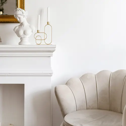 Бежевый интерьер в классическом стиле.