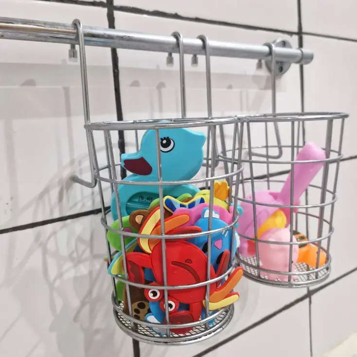 Как хранить игрушки для купания