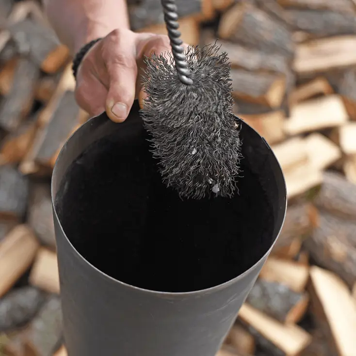 Чистка дымохода.