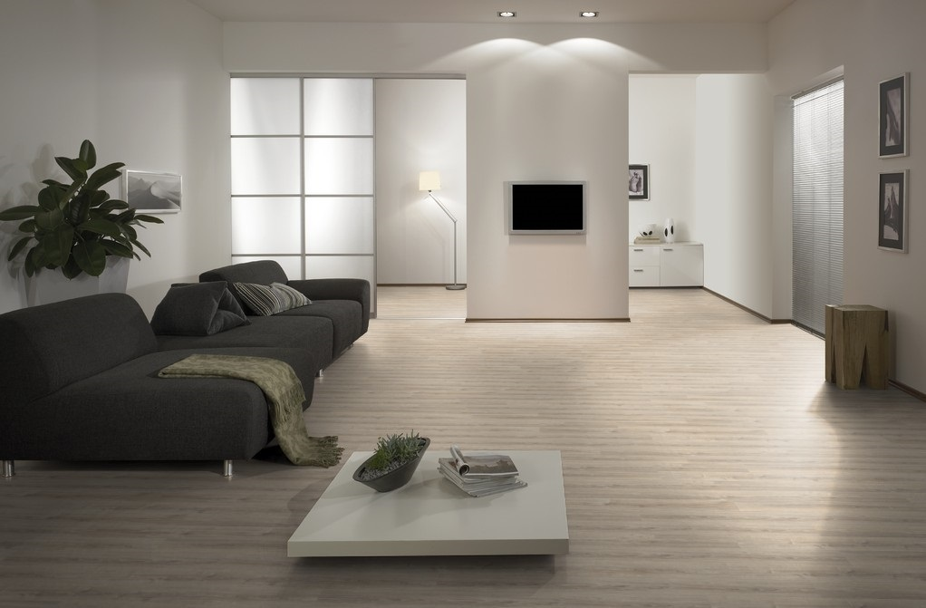 Изображение товара Ламинат Дуб Сердания 32 класс 8 мм серый без фаски 2.131 м² Россия