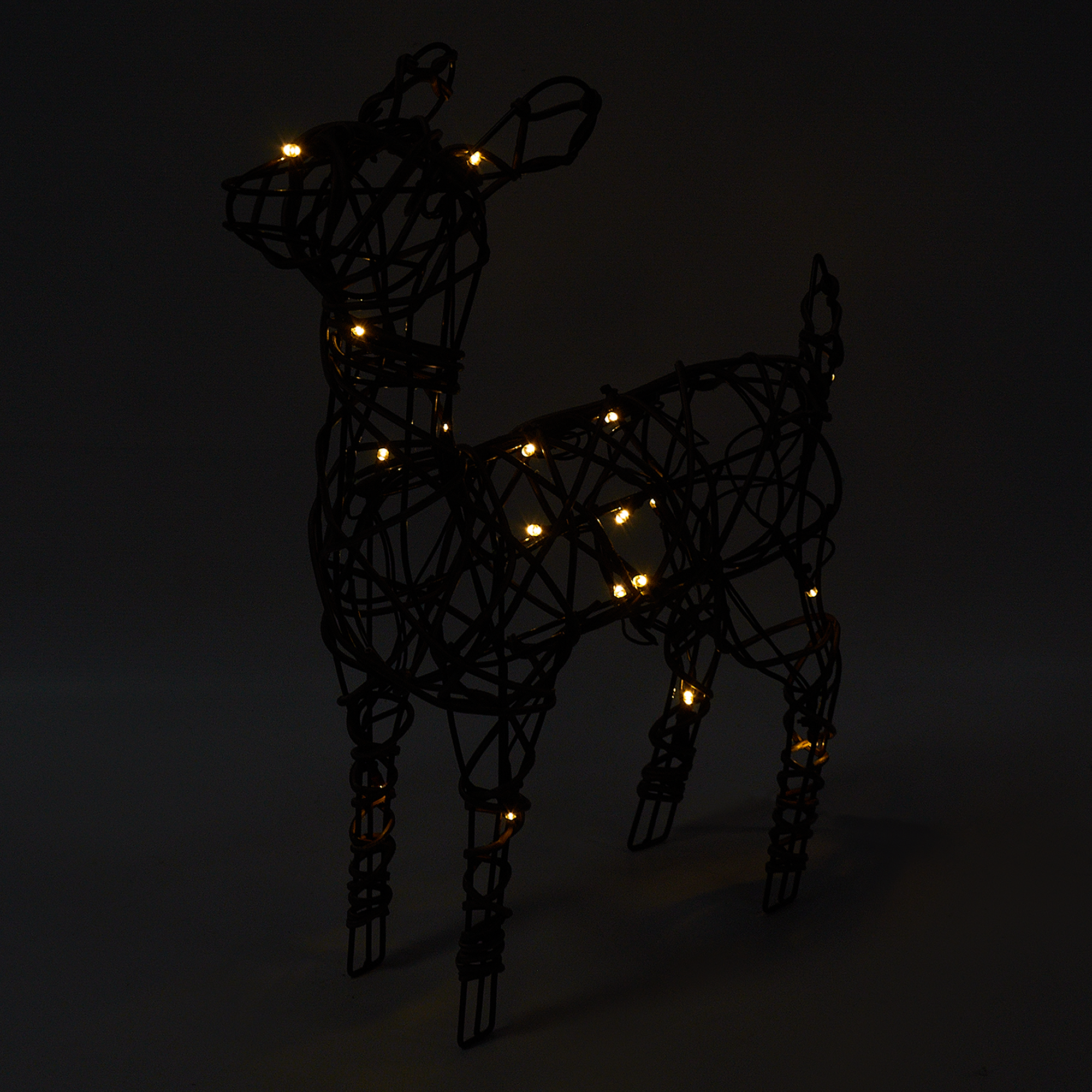 Изображение товара Светящаяся электрическая фигура Олень 20 ламп 39 см теплый белый