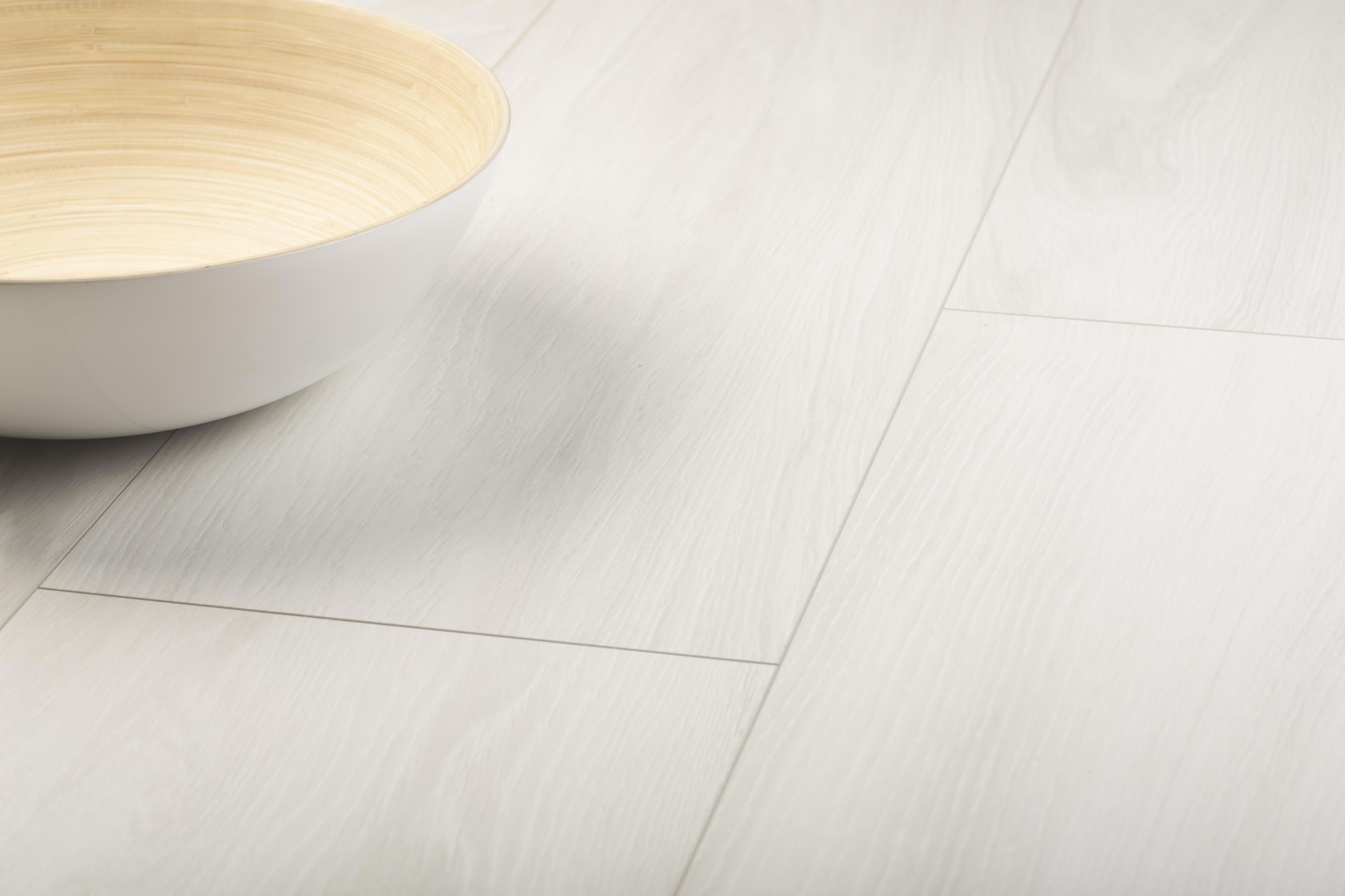 Изображение товара Ламинат Kronopol Fiori Aurum Daisy Oak 33 класс 10 мм с фаской 1.67 м²