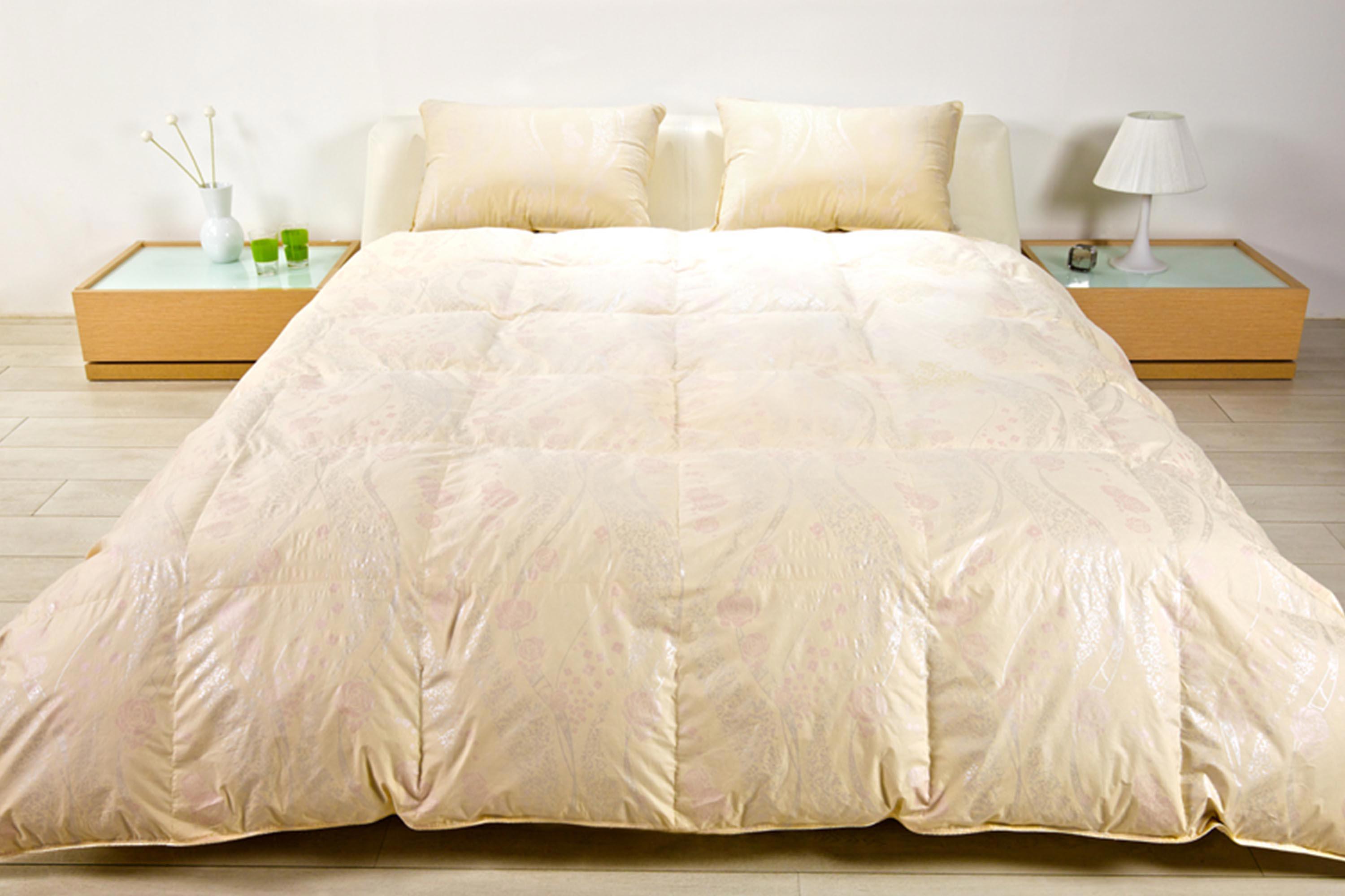 Изображение товара Пуховое Одеяло Primavelle Florina 172x205 см бежевое с гусиным пухом