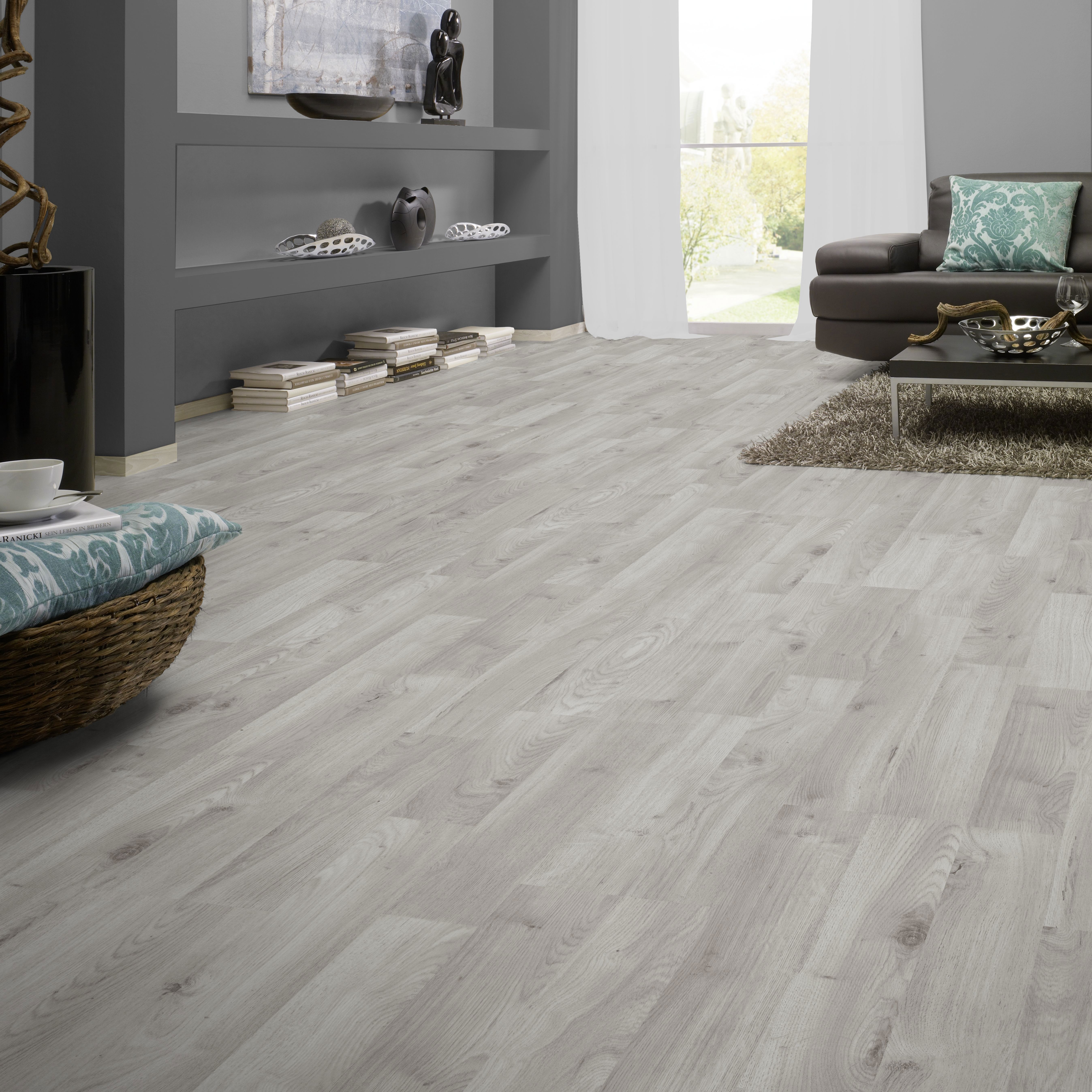 Изображение товара Ламинат Дуб зимний серый 32 класс 7 мм 2.39 м² Германия