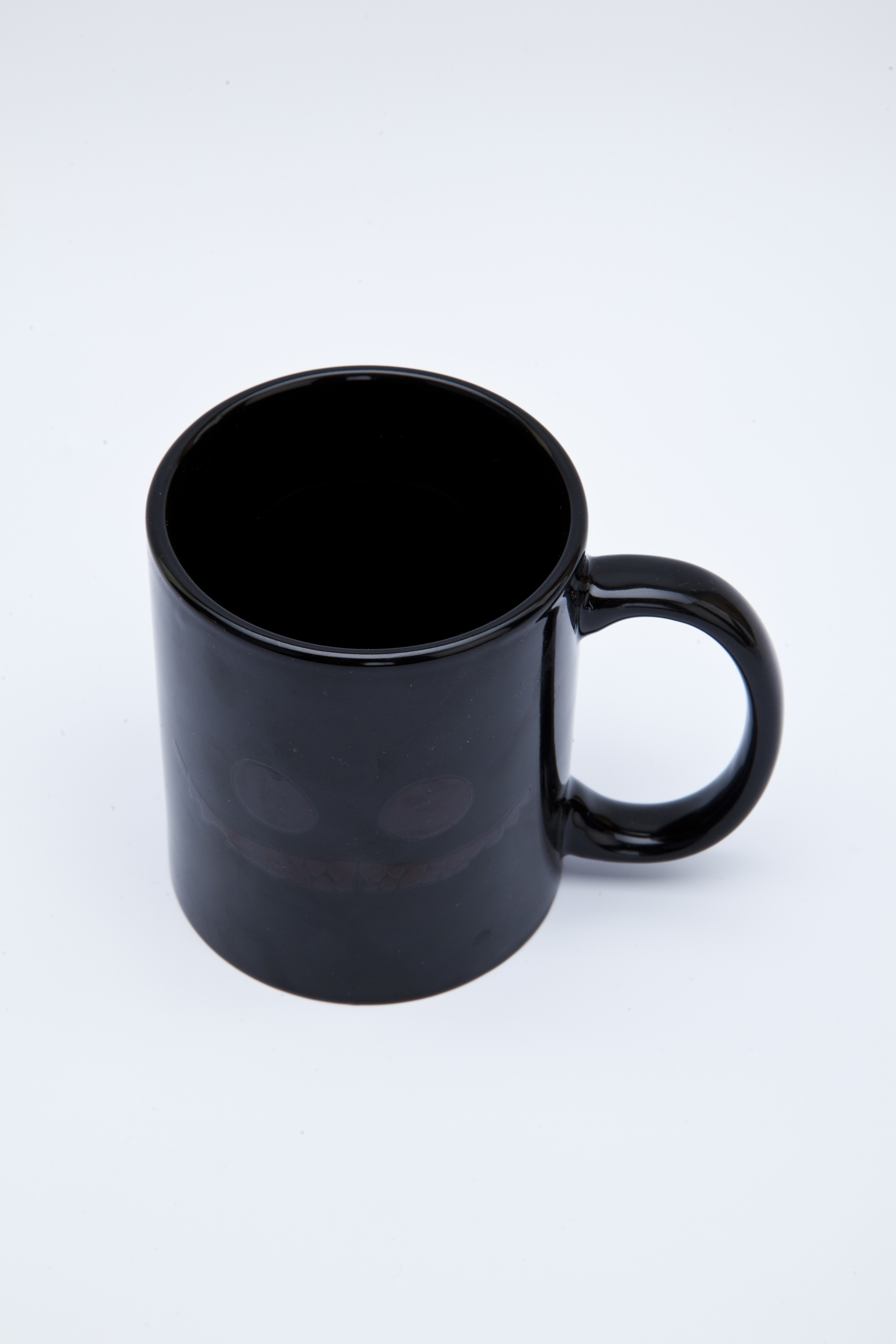 Изображение товара Кружка-хамелеон BRADEX Чеширский кот 300 мл с пластичным изменением рисунка